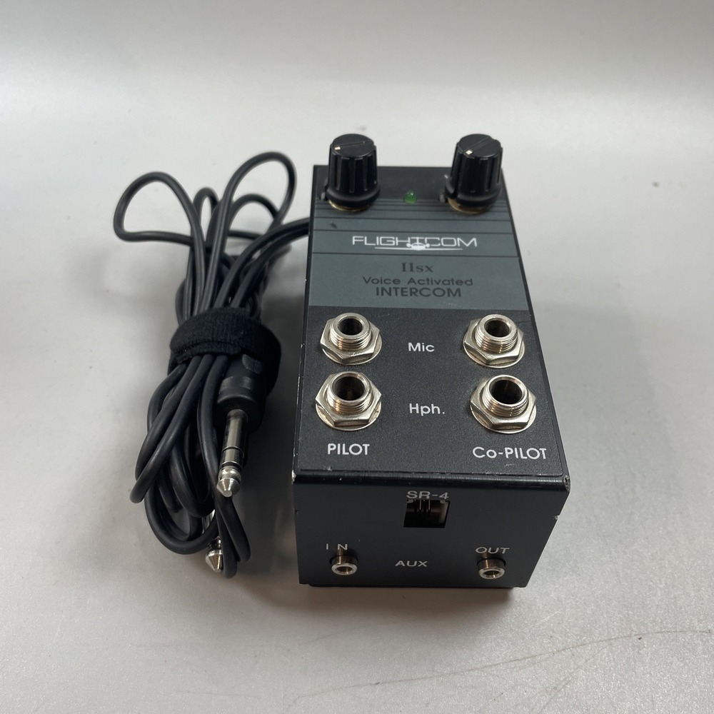 Flightcom IISX Aviation Intercom,  2 Places,  G/A Plugs & Voice Activated TESTED